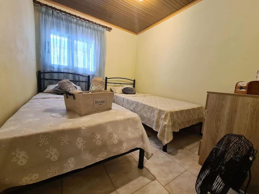 Karianí Mom'S Seaside Home מראה חיצוני תמונה
