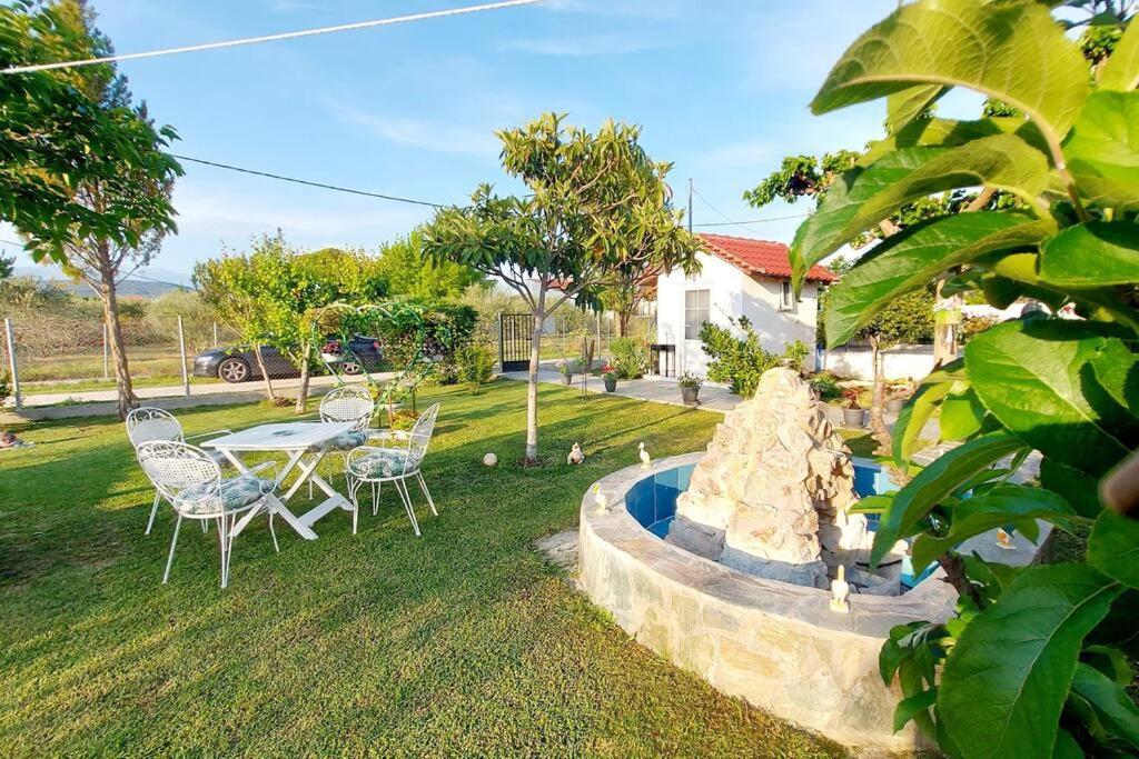 Karianí Mom'S Seaside Home מראה חיצוני תמונה